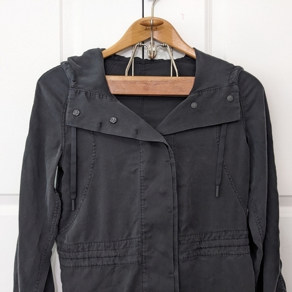 Lululemon City Stroll Jacket Women's 2 Black Full Button Snap Cinch Waist Tencel - Picture 3 of 7
